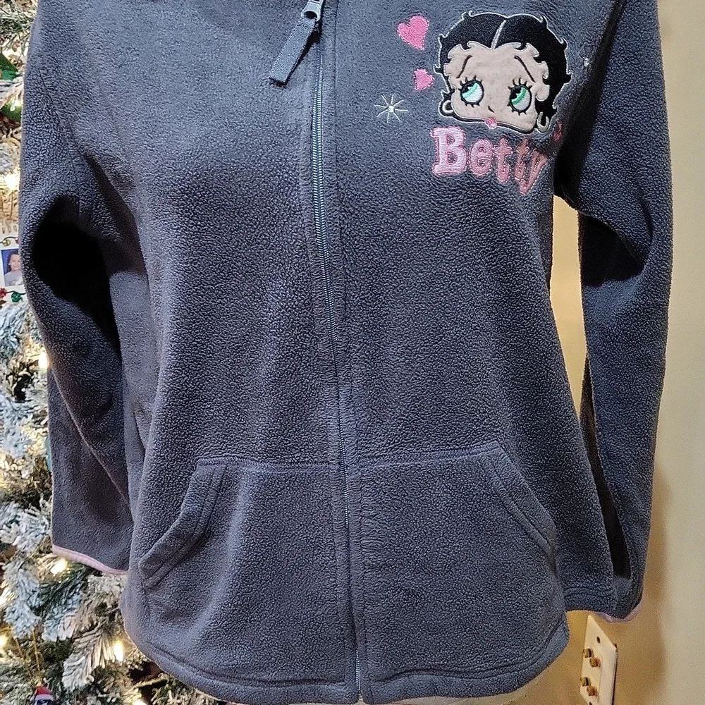 Betty Boop Hoodie - Picture 3 of 11